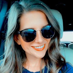 Meet your Posher, Jenna